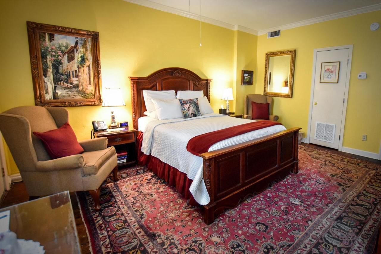 Savannah Bed & Breakfast Inn