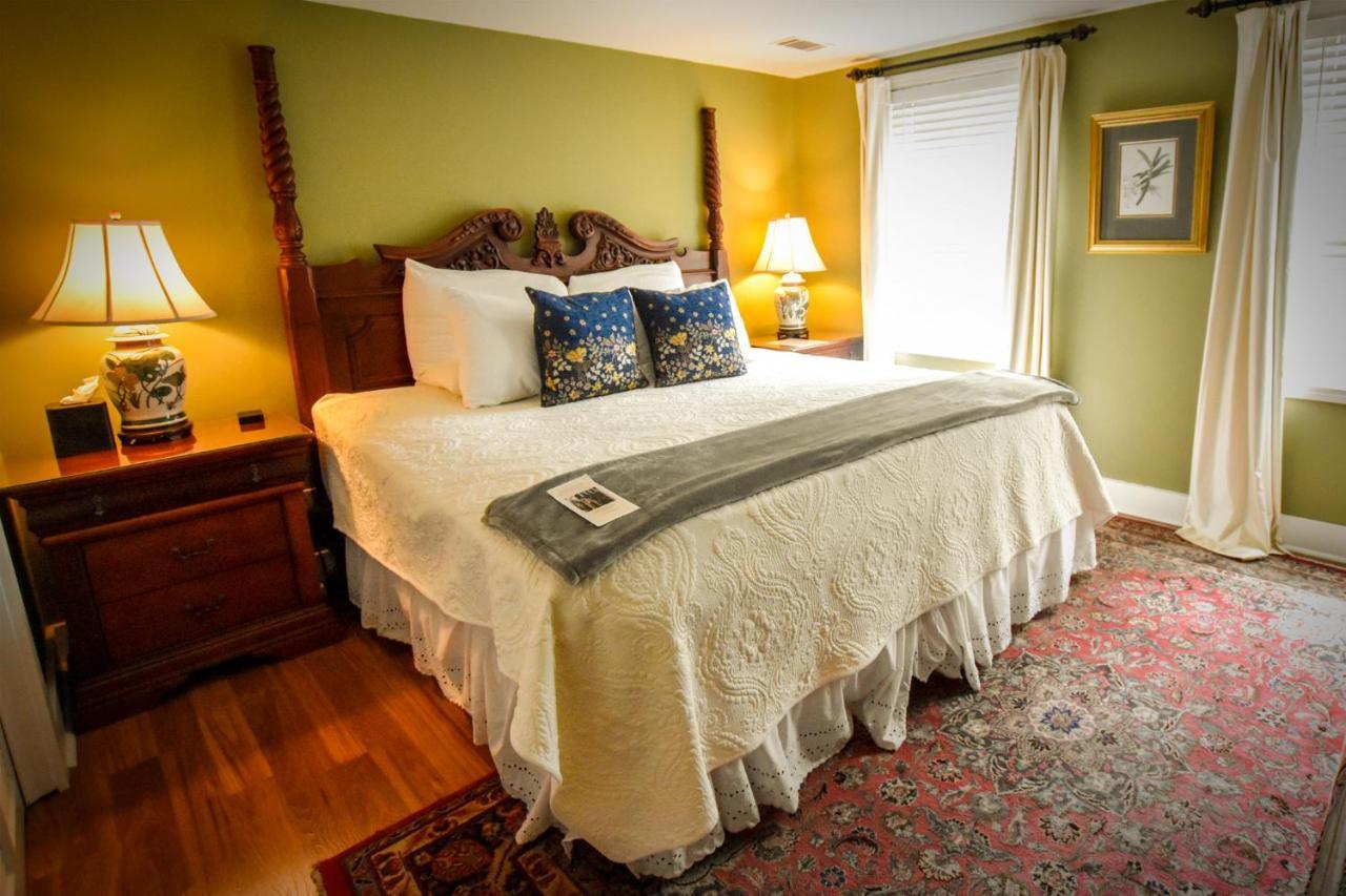 Bed & Breakfast Savannah Bed & Breakfast Inn 3*