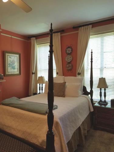 Savannah Bed & Breakfast Inn
