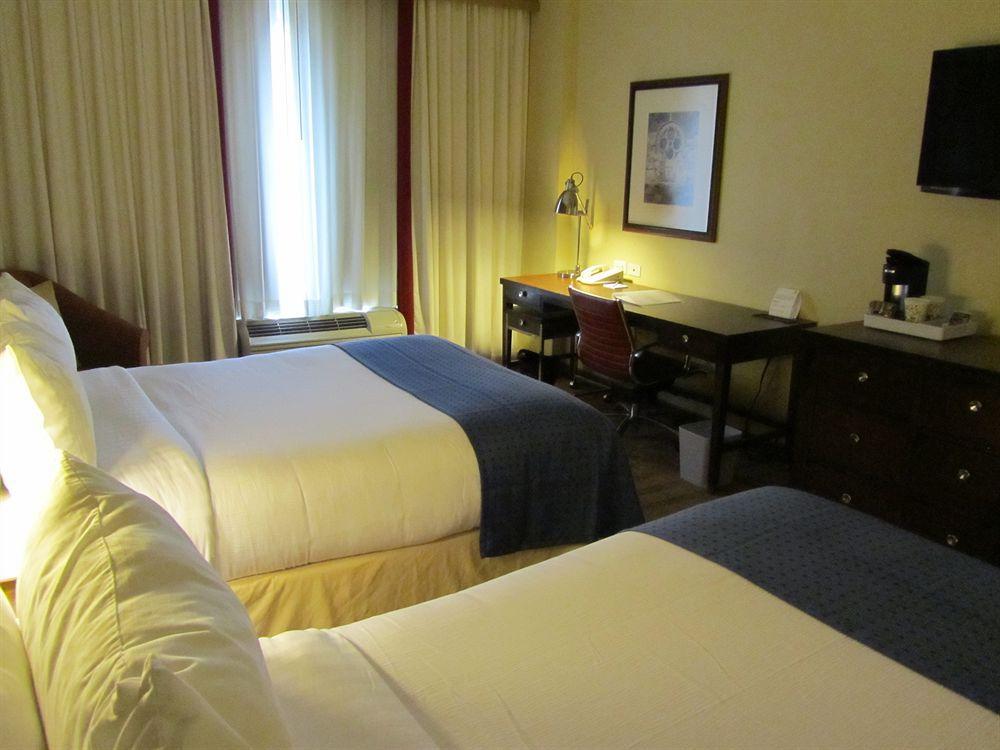 Historic District By Ihg Hotel Savannah