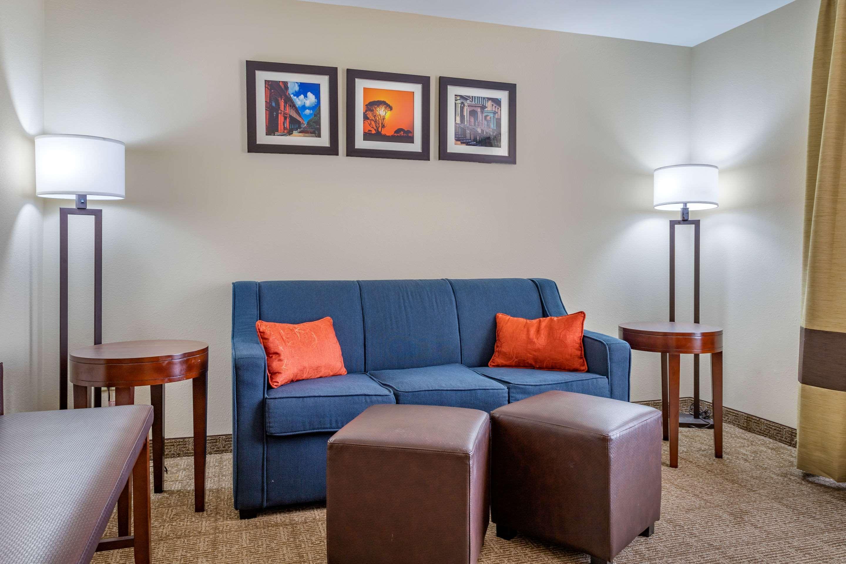 Comfort Gateway I-95 Hotel