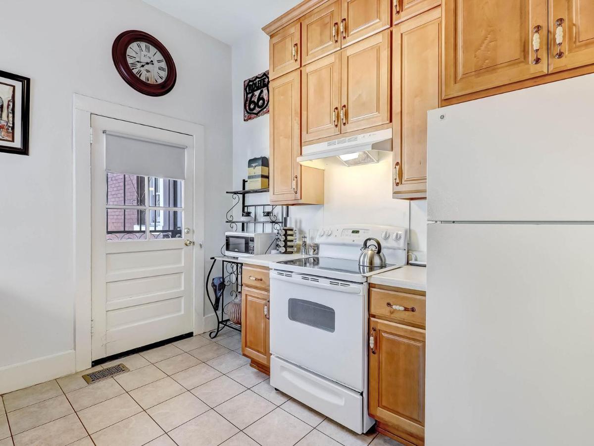 Drayton Place 2 Apartment