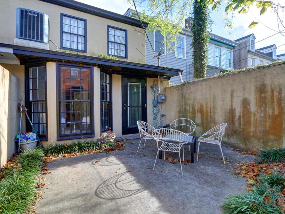 Pickett's Place * Savannah