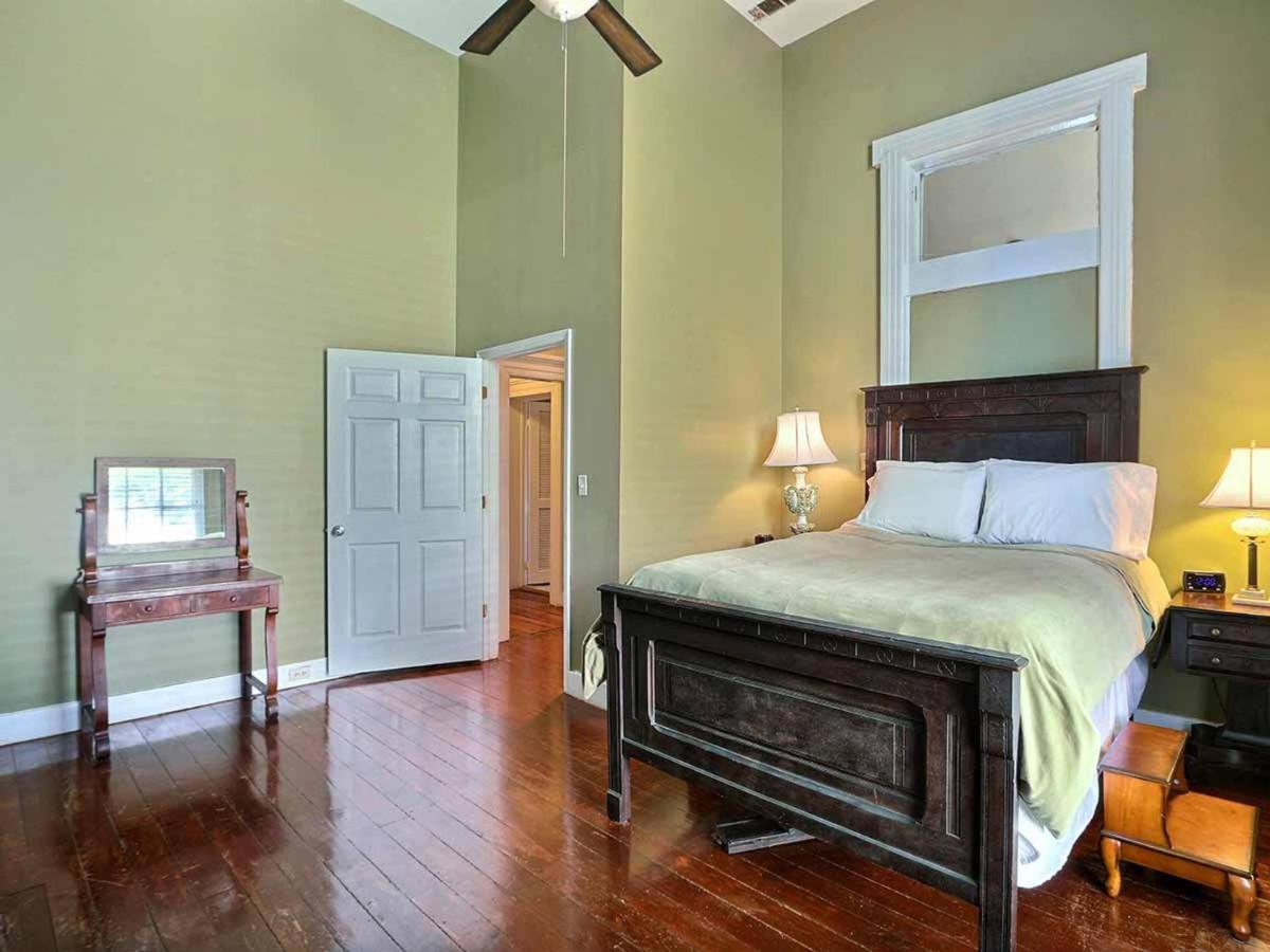 Diplomat House Savannah