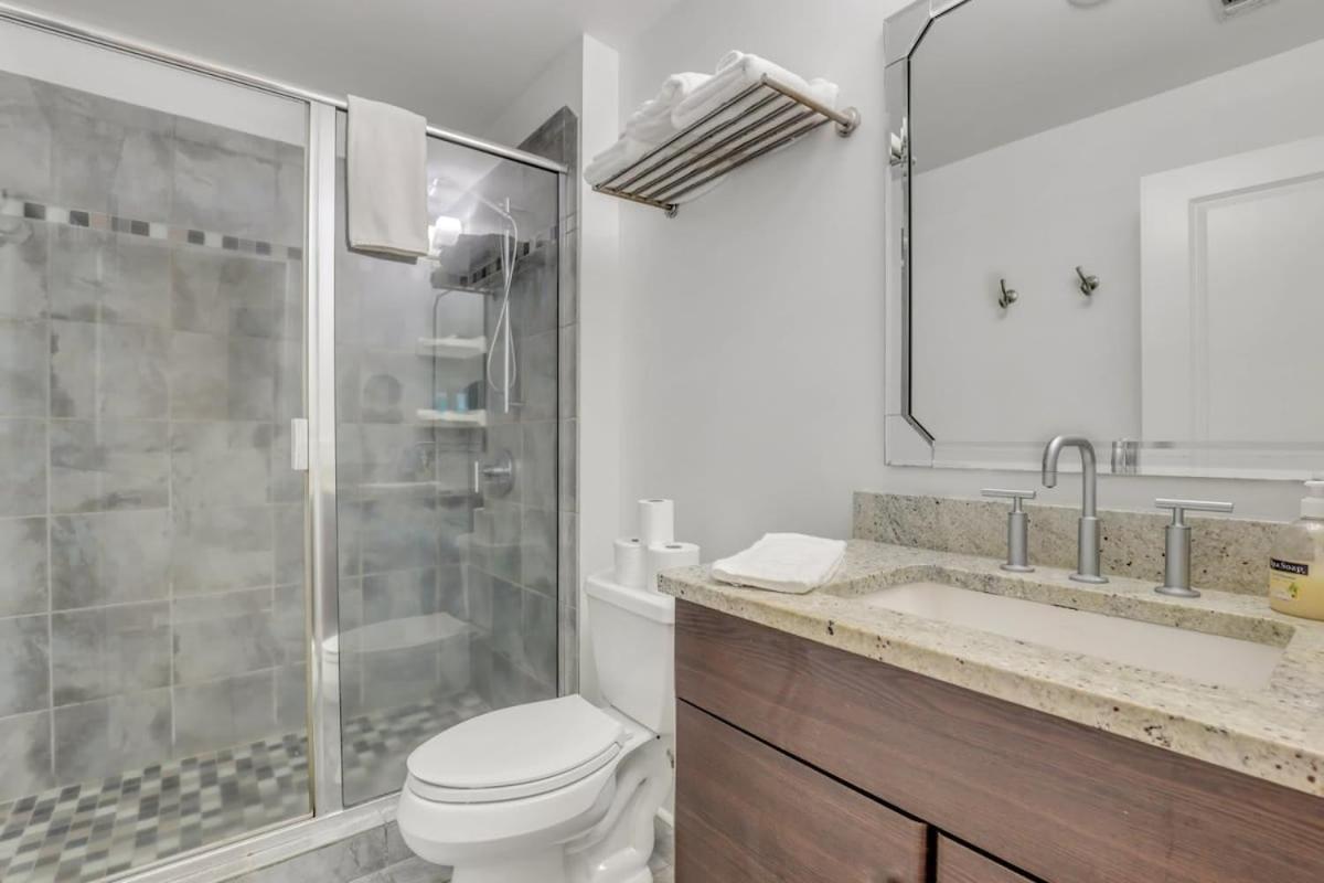 Knockout Loft- Near Plant Riverside Savannah