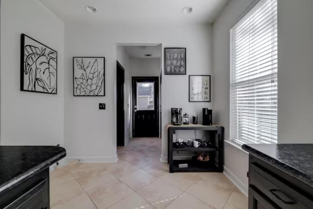 Honey, I'm Near - Seen On Hgtv *