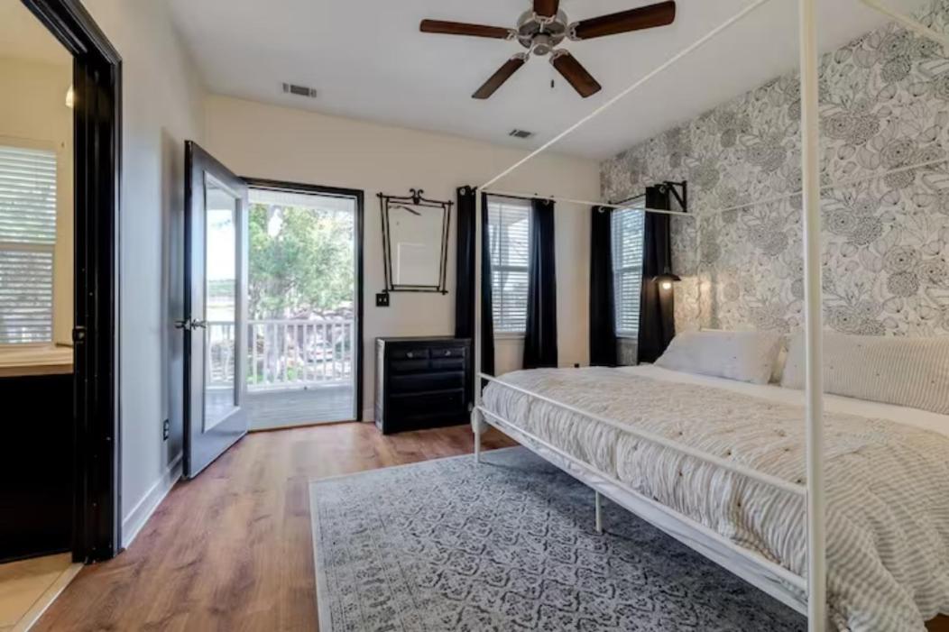 Honey, I'm Near - Seen On Hgtv