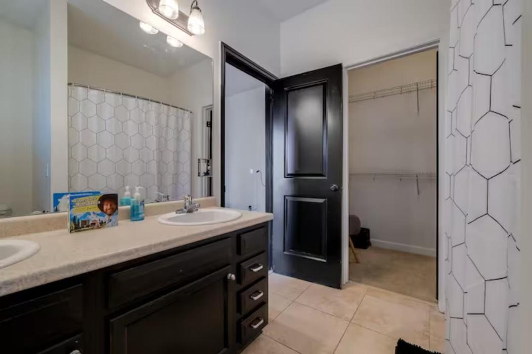 Holiday home Honey, I'm Near - Seen On Hgtv