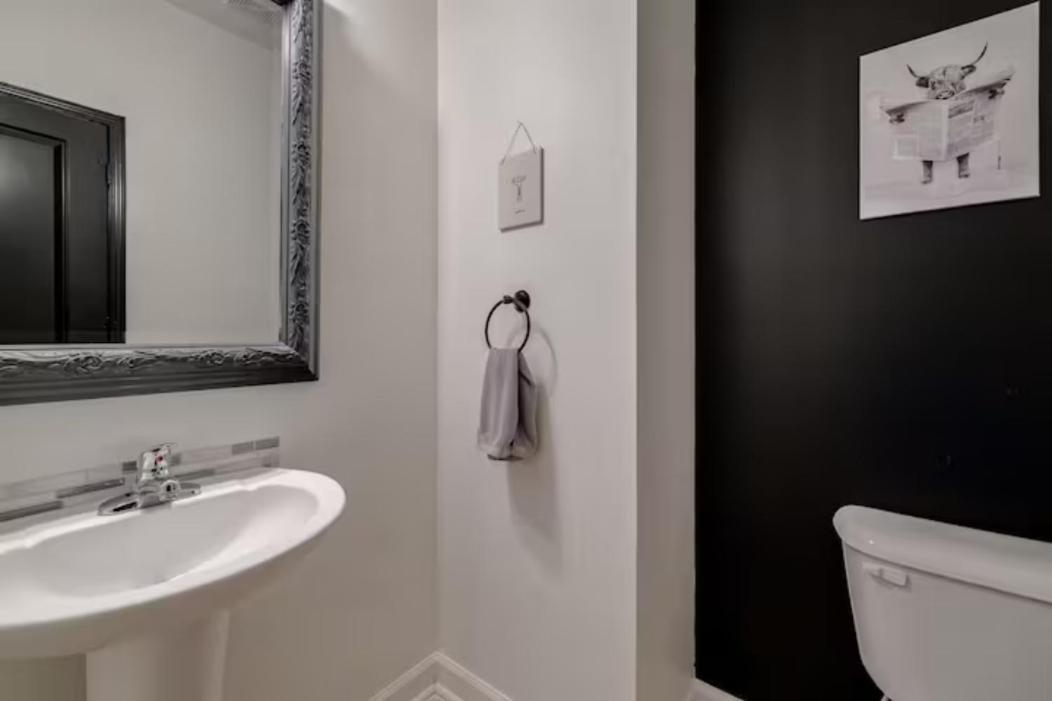 Honey, I'm Near - Seen On Hgtv