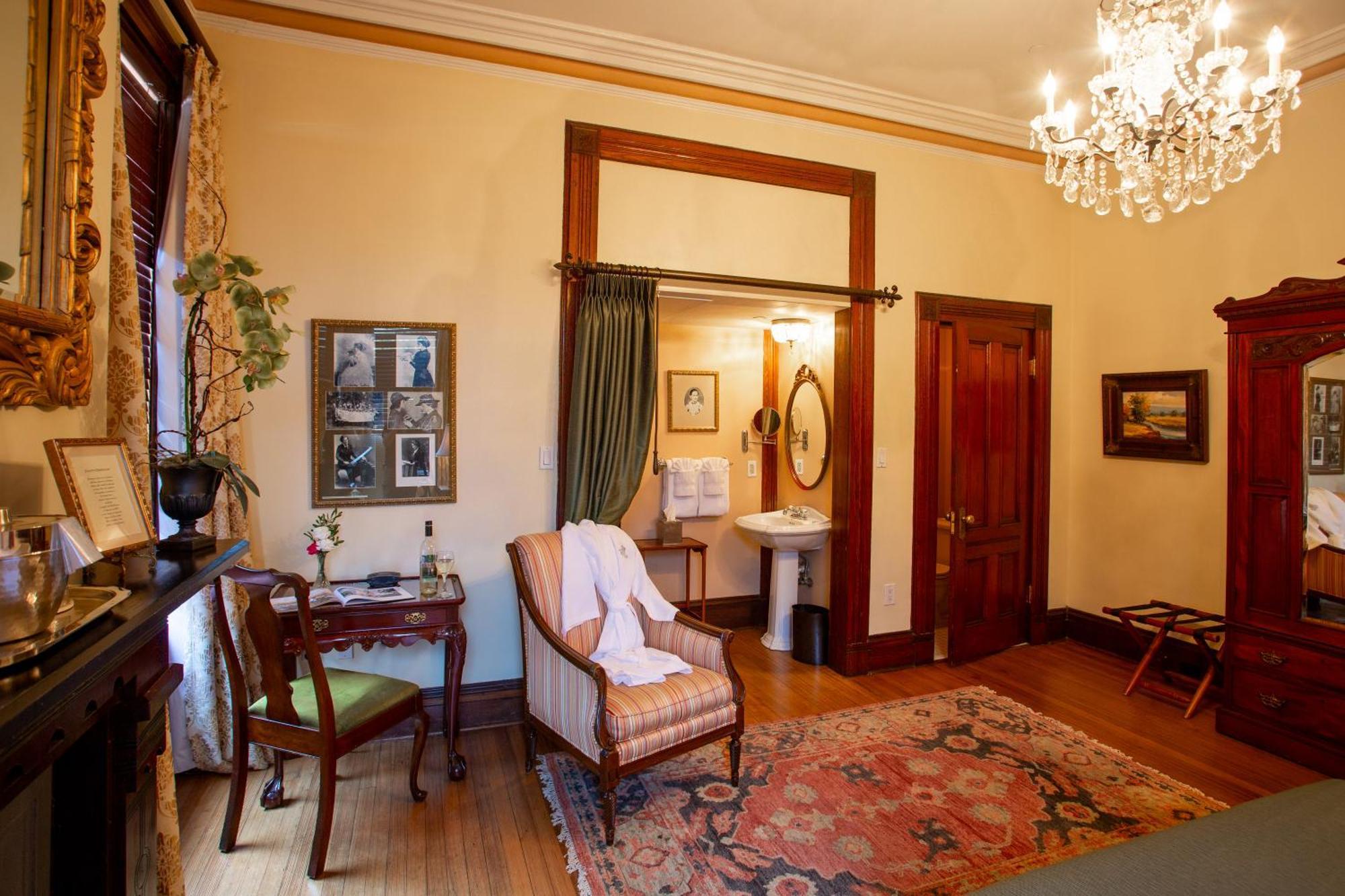 Bed & Breakfast Kehoe House, Historic Of Collection (adults Only)