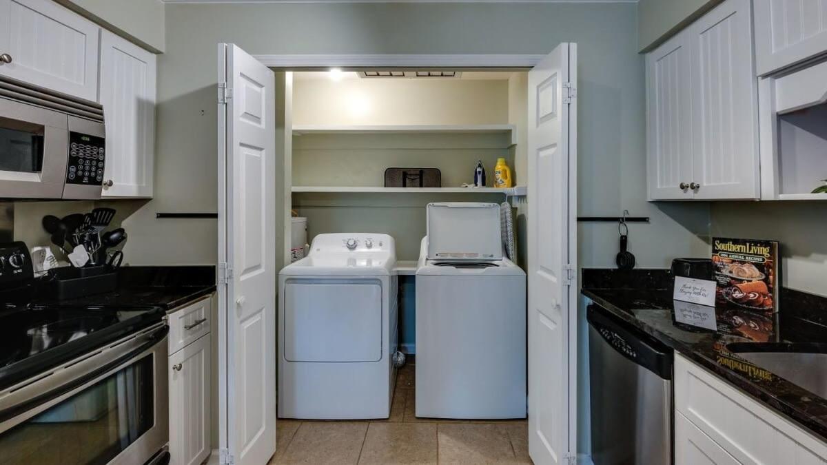 Holiday home Refresh At Rivermist!