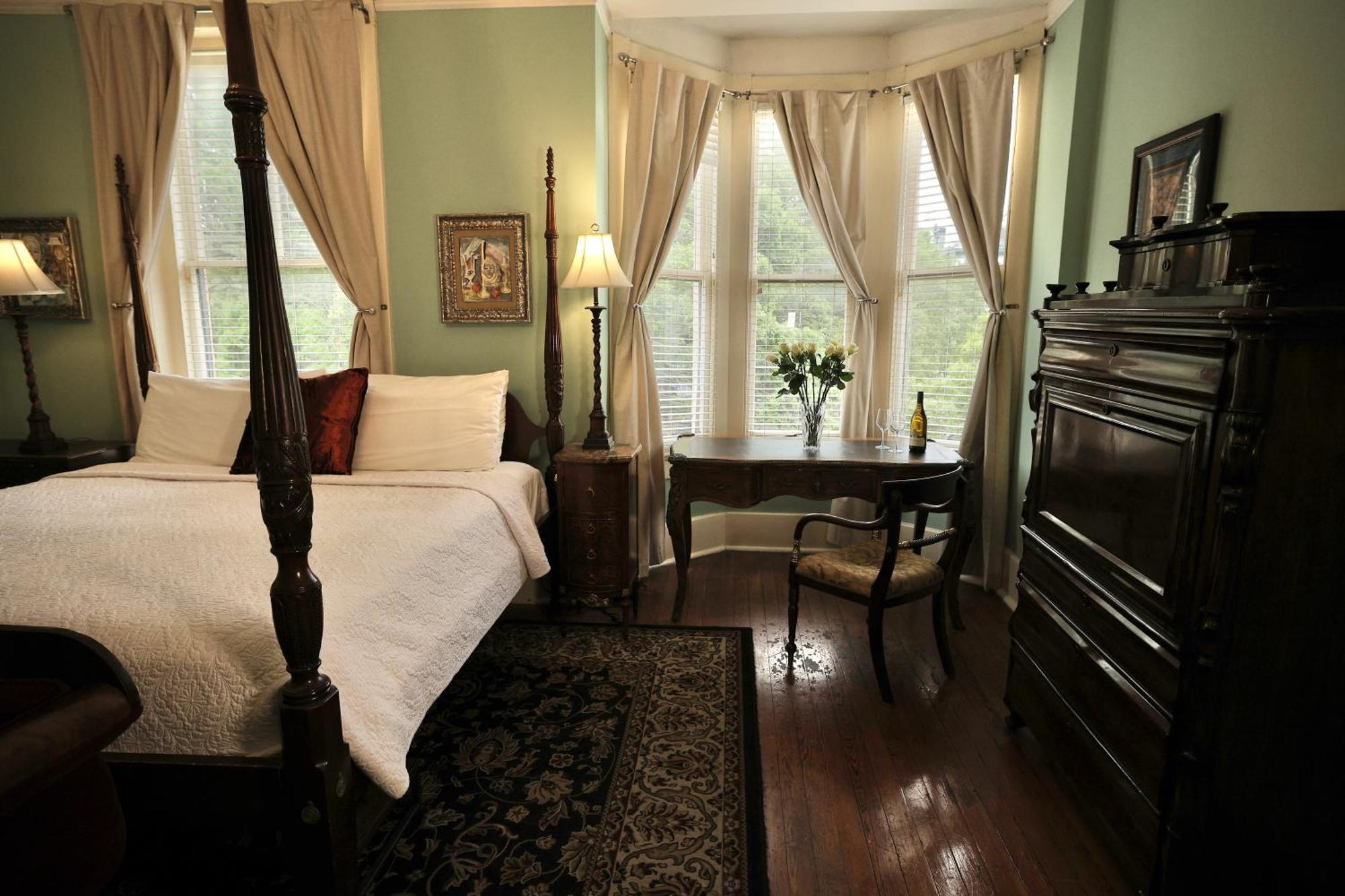 Foley House Bed & Breakfast