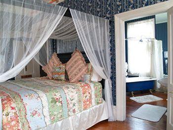 Bed & Breakfast Roussell's Garden Savannah