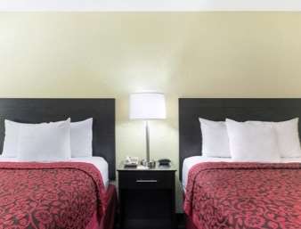 Hotel Days By Wyndham Airport 2*