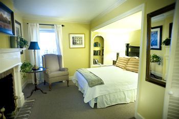 Savannah Bed & Breakfast Inn