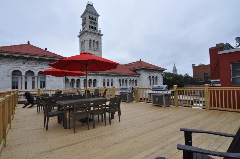 York Street Vacation Aparthotel 3*