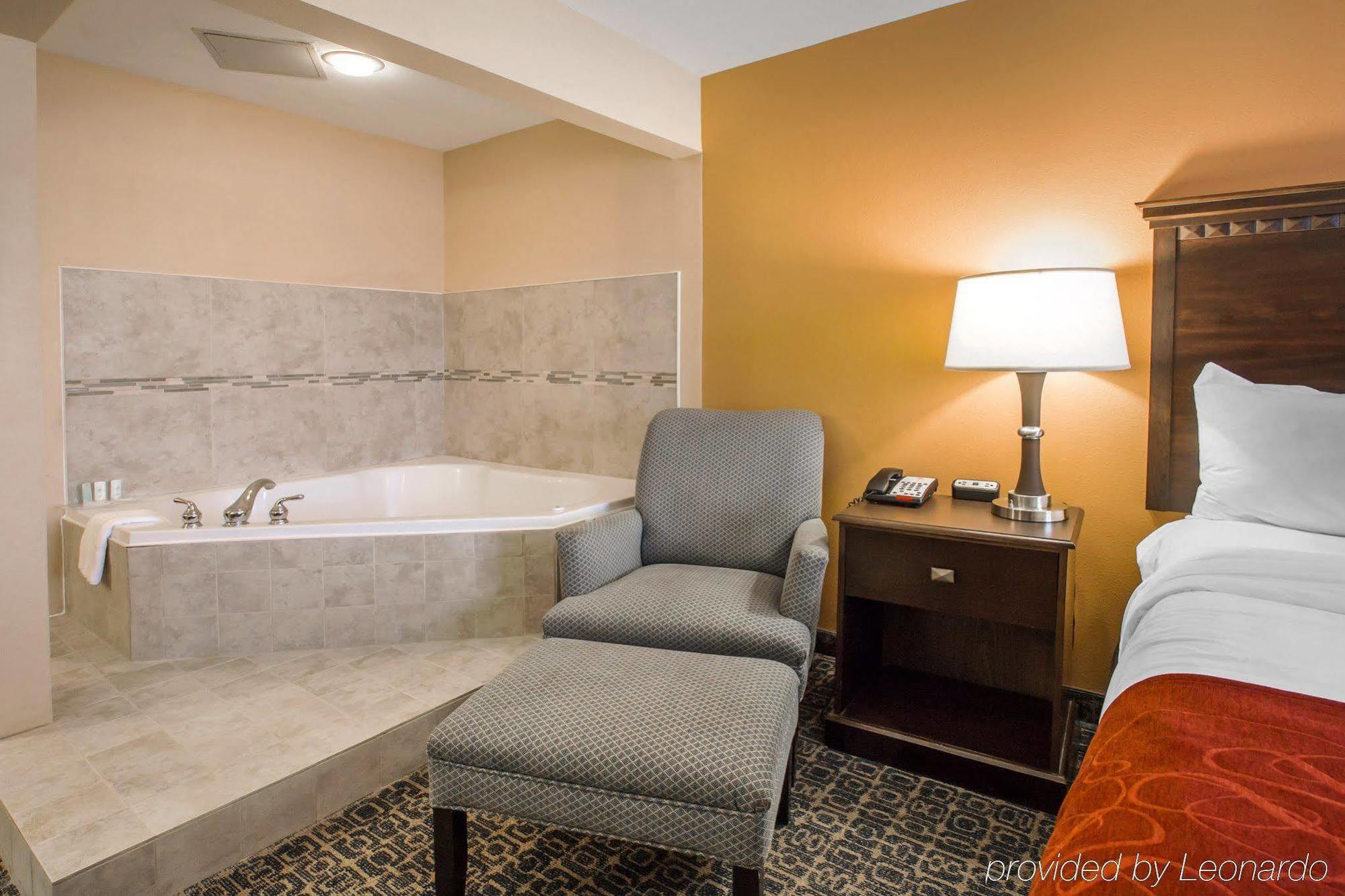 Comfort Gateway I-95 Hotel
