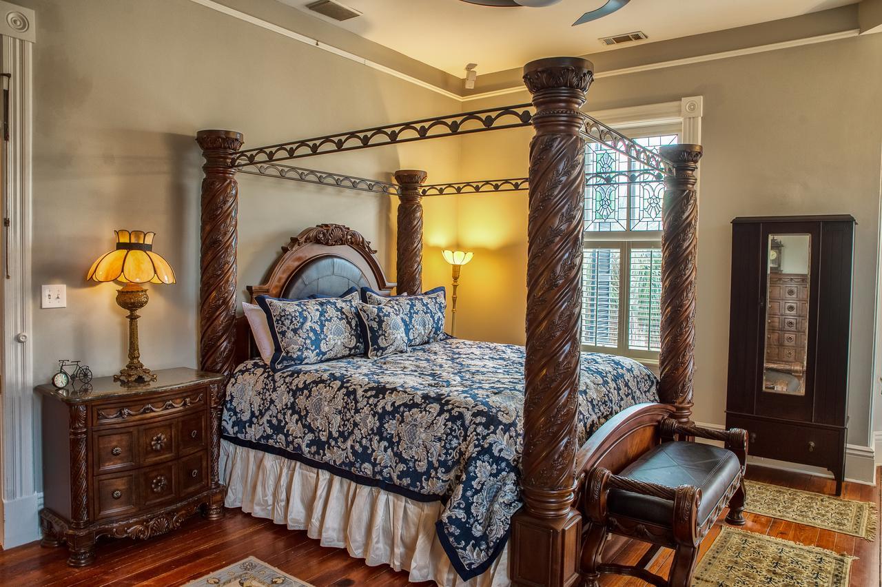 Mcmillan Bed & Breakfast