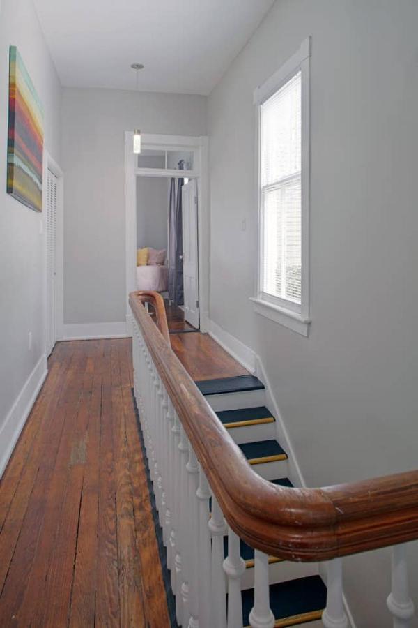 Huge 5 Bed, 5 Bath In Historic Downtown